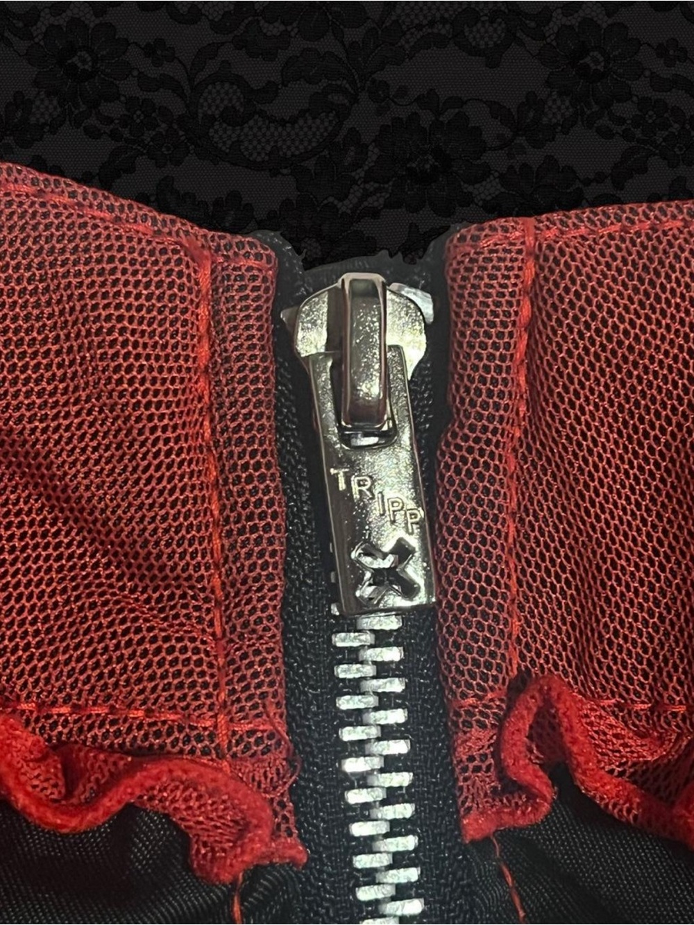 Tripp nyc Black and Red Lace-Up Corset Top - Picture 4 of 5